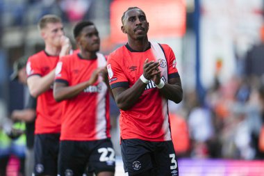 Luton Town 'dan Amari' i Bell, Luton Town - Leeds United maçından sonra 5 Nisan 2025, Kenilworth Road, Luton, İngiltere