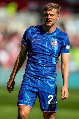 Chelsea 'den Kiernan Dewsbury-Hall, Premier League maçında Brentford Chelsea' ye karşı Gtech Community Stadyumu, Londra, 6 Nisan 2025