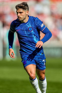 Chelsea 'den Pedro Neto Premier Lig karşılaşmasında Brentford Chelsea' ye karşı Gtech Community Stadyumu, Londra, 6 Nisan 2025