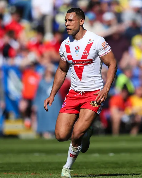 Betfred Challenge Kupası çeyrek final maçında Moses Mbye. Warrington Wolves, St. Helens 'e karşı Halliwell Jones Stadyumu, Warrington, Birleşik Krallık, 5 Nisan 2025