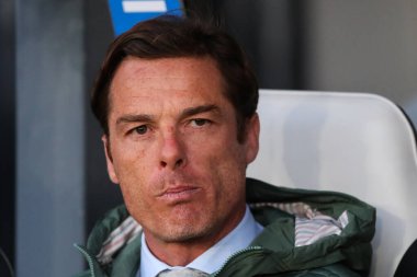 Burnley Sky Bet Şampiyonası 'nda Scott Parker' ın teknik direktörü Derby County, Pride Park Stadyumu 'nda Burnley' e karşı 8 Nisan 2025