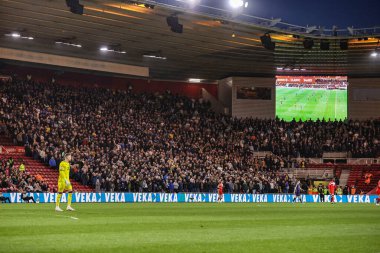 Riverside Stadyumu, Middlesbrough, Birleşik Krallık 'ta oynanan Sky Bet Şampiyonası maçında Leeds United' a karşı oynanan maçın bitiş çizgisinde Leeds taraftarları.
