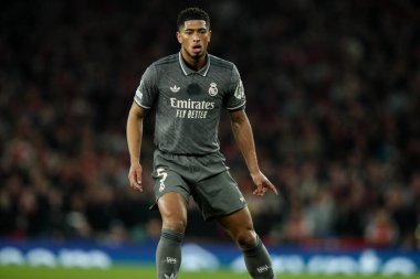 Real Madrid 'den Jude Bellingham, UEFA Şampiyonlar Ligi çeyrek final maçı sırasında Emirates Stadyumu' nda Arsenal 'e karşı Real Madrid, Londra, 8 Nisan 2025