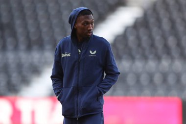 Burnley 'den Jaidon Anthony, 8 Nisan 2025' te İngiltere 'deki Pride Park Stadyumu' nda oynanan Derby County - Burnley karşılaşması öncesinde geldi.