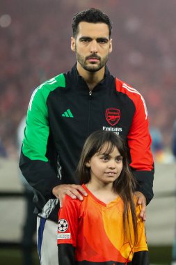 Arsenal 'den Mikel Merino, UEFA Şampiyonlar Ligi çeyrek final maçı öncesinde Emirates Stadyumu, Londra, Birleşik Krallık' ta Arsenal 'e karşı Real Madrid, 8 Nisan 2025