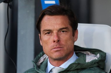 Burnley Sky Bet Şampiyonası 'nda Scott Parker' ın teknik direktörü Derby County, Pride Park Stadyumu 'nda Burnley' e karşı 8 Nisan 2025