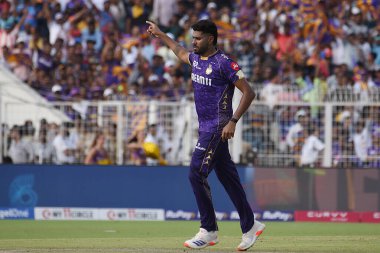 Kolkata Şövalyeleri 'nden Harshit Rana, Lucknow Süper Devleri' nden Aiden Markram 'ın Hindistan Premier Ligi' nde (IPL) Kolkata Şövalyeleri ve Lucknow Super Giants arasında oynanan 2025 kriket maçında elenmesini kutluyor.