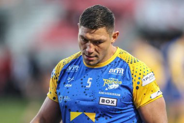 Ryan Hall of Leeds Rhinos maç öncesi ısınma maçında Salford Red Devils - Leeds Rhinos maçı sırasında Salford Community Stadyumu, Eccles, İngiltere, 10 Nisan 2025