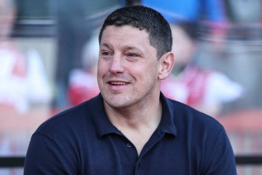 Matt Peet Wigan Warriors 'un koçu Betfred Süper Lig 7. Raundunda Hull KR, Wigan Warriors' a karşı Sewell Group Craven Park, Kingston üzerine Hull, Birleşik Krallık, 11 Nisan 2025