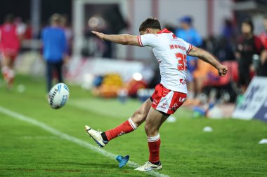 Hull KR 'dan Arthur Mourgue, 11 Nisan 2025' te İngiltere 'nin Hull kenti Kingston' da oynanan Sewell Group Craven Park 'ta oynanan 7.