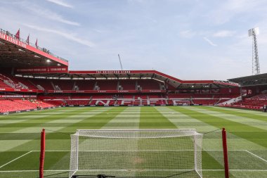 Premier League karşılaşması öncesinde Nottingham Forest, Everton 'a karşı City Ground, Nottingham, İngiltere' de 12 Nisan 2025