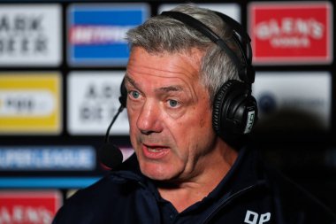 Wakefield Trinity 'nin baş antrenörü Daryl Powell, 11 Nisan 2025' te St Helens-Wakefield Trinity maçında Betfred Süper Lig 7.