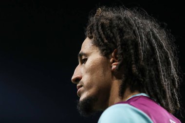 Burnley 'den Hannibal Mejbri Gökyüzü İddia Şampiyonası maçında Burnley, Norwich City' ye karşı Turf Moor, Burnley, İngiltere, 11 Nisan 2025