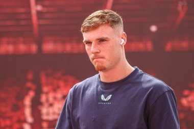 Everton 'dan Jake O' Brien Premier Lig maçı sırasında Nottingham Forest, Everton 'a karşı City Ground, Nottingham, İngiltere' de 12 Nisan 2025 'de geldi.