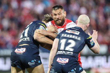 Jared Waerea-Hargreaves, Wigan Warriors 'dan Harvey Makin ve Wigan Warriors' tan Liam Farrell tarafından 11 Nisan 2025 'te Sewell Group Craven Park' ta oynanan 7.