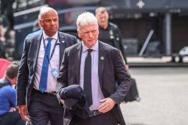 Premier Lig maçında David Moyes 'in menajeri Nottingham Forest, Everton' a karşı City Ground, Nottingham, İngiltere, 12 Nisan 2025 'de geldi.