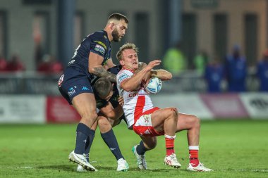 Hull KR 'dan Jez Litten, Wigan Warriors' dan Brad O 'neill tarafından oynanan 7. Betfred Süper Lig karşılaşmasında Sewell Group Craven Park' ta Hull KR 'a karşı Wigan Warriors, Kingston on upon Hull, İngiltere, 11 Nisan 2025