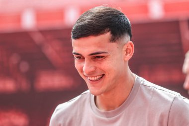 Nottingham Ormanı 'ndan Ramn Sosa Premier Lig maçı sırasında Nottingham Forest, Everton' a karşı City Ground, Nottingham, İngiltere 'de 12 Nisan 2025' de geldi.