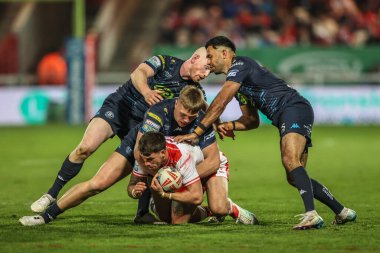 Oliver Gildart, Wigan Warriors 'tan Harvie Hill ve Wigan Warriors' tan Bevan French tarafından 7. Betfred Süper Lig karşılaşmasında yenildi. Hull KR, Wigan Warriors 'a karşı Sewell Group Craven Park, Kingston' da.