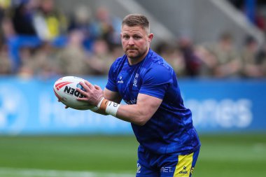 Warrington Wolves takımından Luke Yates, Betfred Süper Lig 7. Raundu öncesinde Halliwell Jones Stadyumu, Warrington, İngiltere 'de oynanan Warrington Wolves vs Hull FC maçında ısındı.