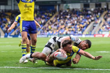 Warrington Wolves 'tan Matty Ashton, 12 Nisan 2025' te Warrington, İngiltere 'deki Halliwell Jones Stadyumu' nda oynanan 7.