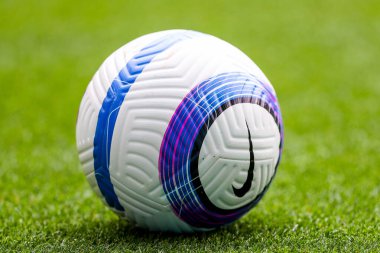 Premier Lig maçından önceki Nike Uçuş 3. Maç Balosu 'nun genel görünümü Wolverhampton Wanderers, Tottenham Hotspur' a karşı Molineux, Wolverhampton, Birleşik Krallık, 13 Nisan 2025