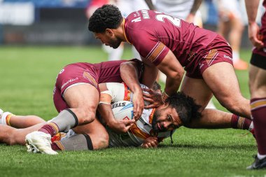 Katalan Ejderhaları 'ndan Chris Satae, 13 Nisan 2025' te John Smith 'in Stadyumu' nda oynanan Betfred Süper Lig karşılaşmasında Huddersfield Giants ve Catalans Dragons maçında rol aldı.