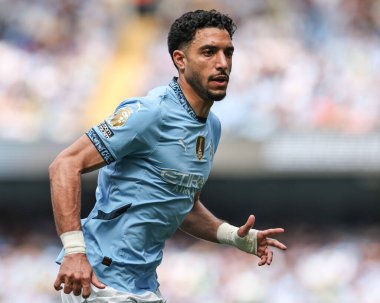 Manchester Premier League maçı sırasında Manchester City, Etihad Stadyumu 'nda Crystal Palace' a karşı Omar Marmoush, 12 Nisan 2025