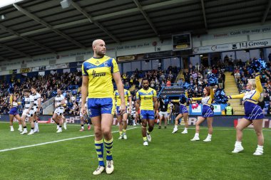 Warrington Wolves 'dan James Harrison Betfred Süper Lig 7. Raundunda Warrington Wolves, Hull FC' ye karşı Halliwell Jones Stadyumu, Warrington, İngiltere, 12 Nisan 2025