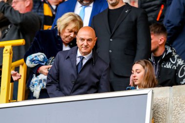 Daniel Levy, Tottenham Hotspur başkanı Premier Lig maçında Wolverhampton Wanderers Tottenham Hotspur 'a karşı Molineux, Wolverhampton, Birleşik Krallık, 13 Nisan 2025