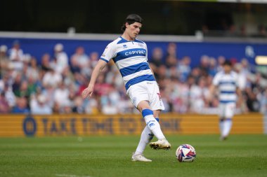 Queens Park Rangers takımından Ronnie Edwards, Queens Park Rangers 'a karşı Bristol City' nin 12 Nisan 2025 'te Londra' daki Kiyan Prince Vakfı Stadyumu 'nda oynanan maçında...