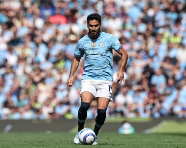 Manchester City Premier Lig maçında top Manchester City 'ye karşı Crystal Palace' da Etihad Stadyumu, Manchester, İngiltere 'de 12 Nisan 2025