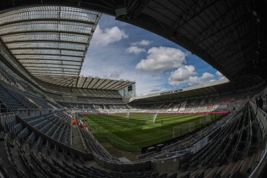 Premier Lig maçı sırasında St James Park 'ın genel görünümü Newcastle United ile Manchester United arasındaki St. James' s Park, Newcastle, İngiltere, 13 Nisan 2025