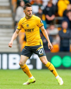 Wolverhampton Wanderers takımının Pablo Sarabia 'sı Premier League maçında Wolverhampton Wanderers Tottenham Hotspur' a karşı Molineux, Wolverhampton, Birleşik Krallık, 13 Nisan 2025