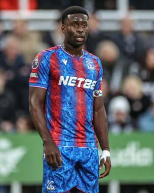 Kristal Saray 'dan Marc Guhi Premier Lig maçı sırasında Newcastle United, Crystal Palace' a karşı St. James 's Park, Newcastle, İngiltere, 16 Nisan 2025