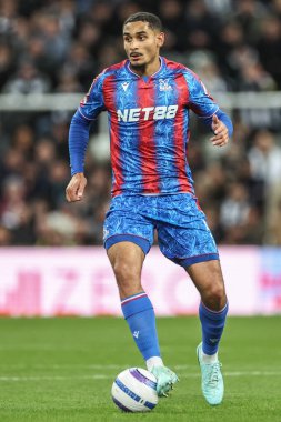 Kristal Saray 'dan Maxence Lacroix Premier Lig maçı sırasında Newcastle United, Crystal Palace' a karşı St. James 's Park, Newcastle, İngiltere, 16 Nisan 2025