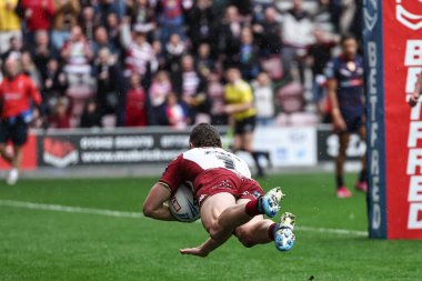 Wigan Warriors 'dan Jai sahası, 18 Nisan 2025' te İngiltere 'nin Wigan şehrindeki Brick Community Stadyumu' nda oynanan 8.