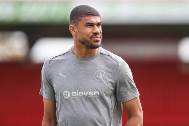 Blackpool 'dan Ashley Fletcher, 18 Nisan 2025' te İngiltere 'nin Stevenage Stevenage Stevenage stadyumunda oynanan Sky Bet 1 karşılaşması öncesinde geldi.
