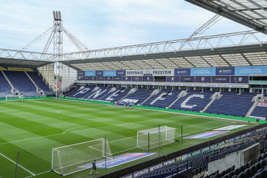 Deepdale Stadyumu 'nun genel görünümü Gökyüzü İddia Şampiyonası öncesinde Preston North End Queens Park Rangers' a karşı Deepdale, Preston, İngiltere, 18 Nisan 2025