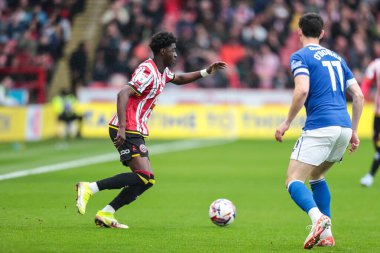 Sheffield United takımından Jesuran Rak-Sakyi 18 Nisan 2025 'te Bramall Lane, Sheffield, İngiltere' de Sheffield United 'a karşı Cardiff City' de oynanan Gökyüzü İddia Şampiyonası maçında