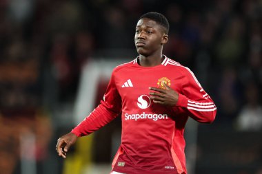 Manchester United 'dan Kobbie Mainoo UEFA Avrupa Ligi çeyrek final maçında Manchester United - Lyon maçında Old Trafford, Manchester, Birleşik Krallık, 17 Nisan 2025