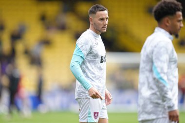 Burnley 'den Josh Brownhill 18 Nisan 2025' te İngiltere 'nin Watarage Road, Watford-Burnley maçında Sky Bet Şampiyonası öncesinde