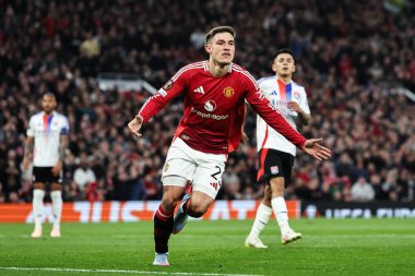 Manchester United takımından Manuel Ugarte, 17 Nisan 2025 'te Old Trafford, Manchester, İngiltere' de oynanan UEFA Avrupa Ligi çeyrek final maçında 1-0 'lık galibiyet golünü kutluyor.