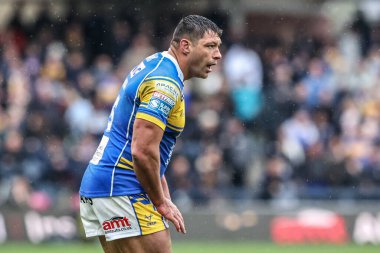 Leeds Rhinos takımının Ryan Hall 'u Betfred Süper Lig 8. Raundu' nda Leeds Rhinos, Huddersfield Giants 'a karşı Headingley Stadyumu, Leeds, İngiltere, 18 Nisan 2025