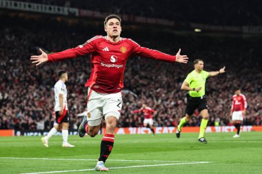 Manchester United takımından Manuel Ugarte, 17 Nisan 2025 'te Old Trafford, Manchester, İngiltere' de oynanan UEFA Avrupa Ligi çeyrek final maçında 1-0 'lık galibiyet golünü kutluyor.