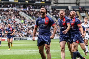 Hull KR takımından Peta Hiku, 18 Nisan 2025 'te MKM Stadyumu' nda oynanan Betfred Süper Lig 8. Raundda Hull FC vs Hull KR karşılaşmasını kutluyor.