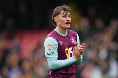 Burnley 'den Connor Roberts 18 Nisan 2025' te Vicarage Road, Watford, İngiltere 'de oynanan Sky Bet Şampiyonası maçından sonra