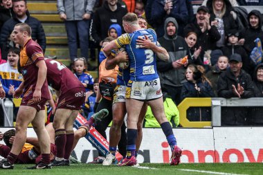 Leeds Rhinos takımından Ryan Hall, 18 Nisan 2025 'te Leeds Stadyumu' nda oynanan Betfred Süper Lig 8. Raundda Leeds Gergedan ve Huddersfield Giants maçına gidiyor.