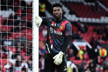 Manchester United takımından Andr Onana, UEFA Avrupa Ligi çeyrek final karşılaşması öncesinde Old Trafford, Manchester, İngiltere 'de 17 Nisan 2025' te oynanacak maç öncesi ısınma maçında Manchester United ile Lyon karşılaşacak.