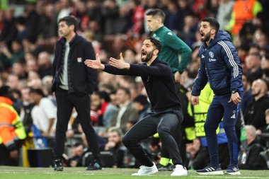 Manchester United teknik direktörü Ruben Amorim, Manchester United 'ın 17 Nisan 2025 tarihinde Old Trafford, İngiltere' de oynadığı Manchester United - Lyon çeyrek final maçında tepki gösterdi.